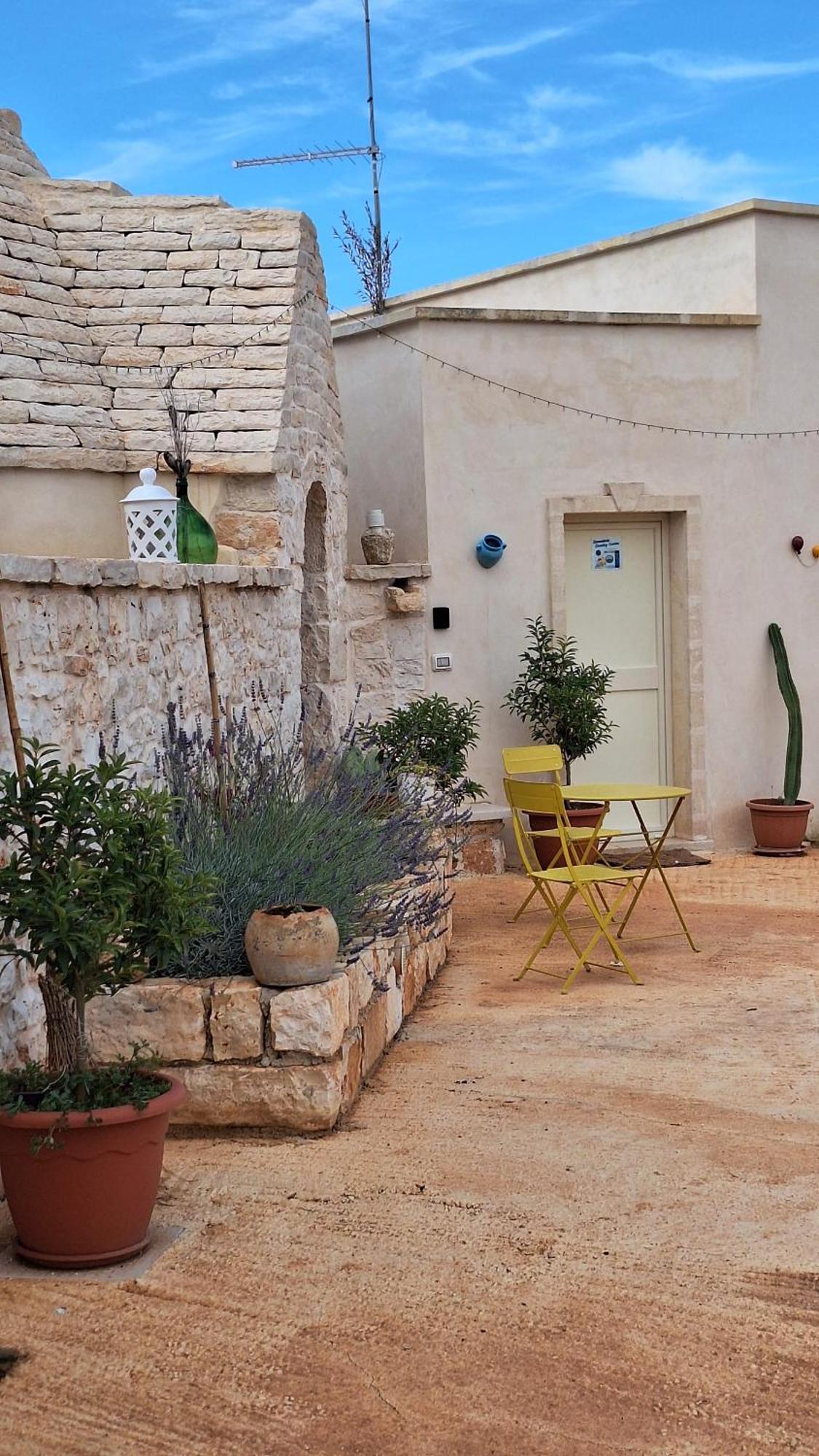 Residenza Anima Mediterranea Francavilla Fontana Bagian luar foto